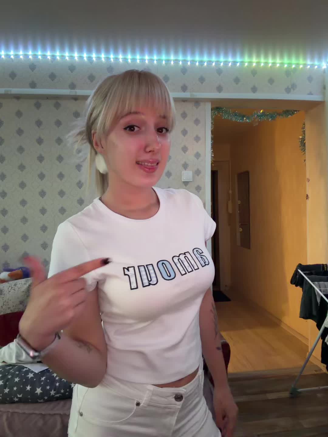 @blondy