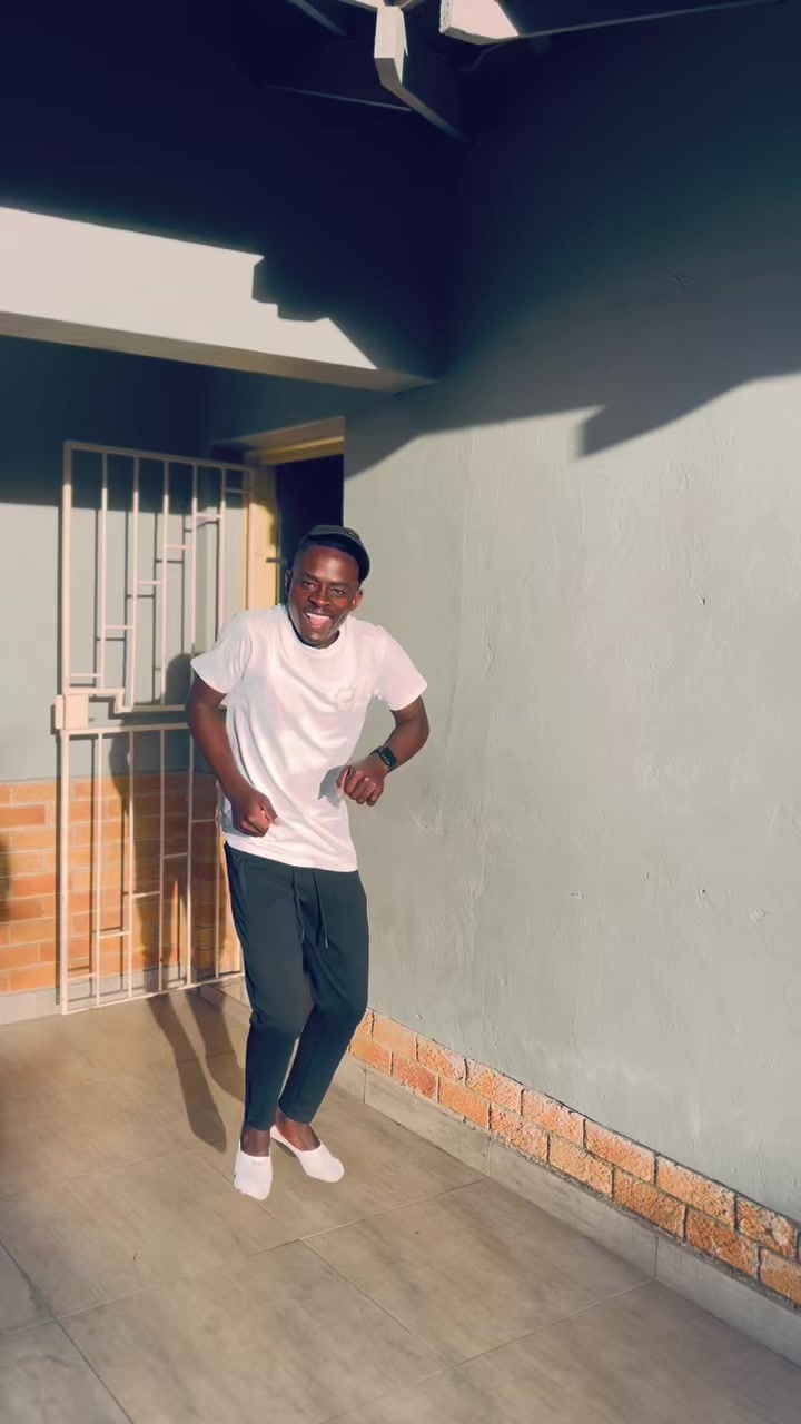 @Sthibo🇿🇦