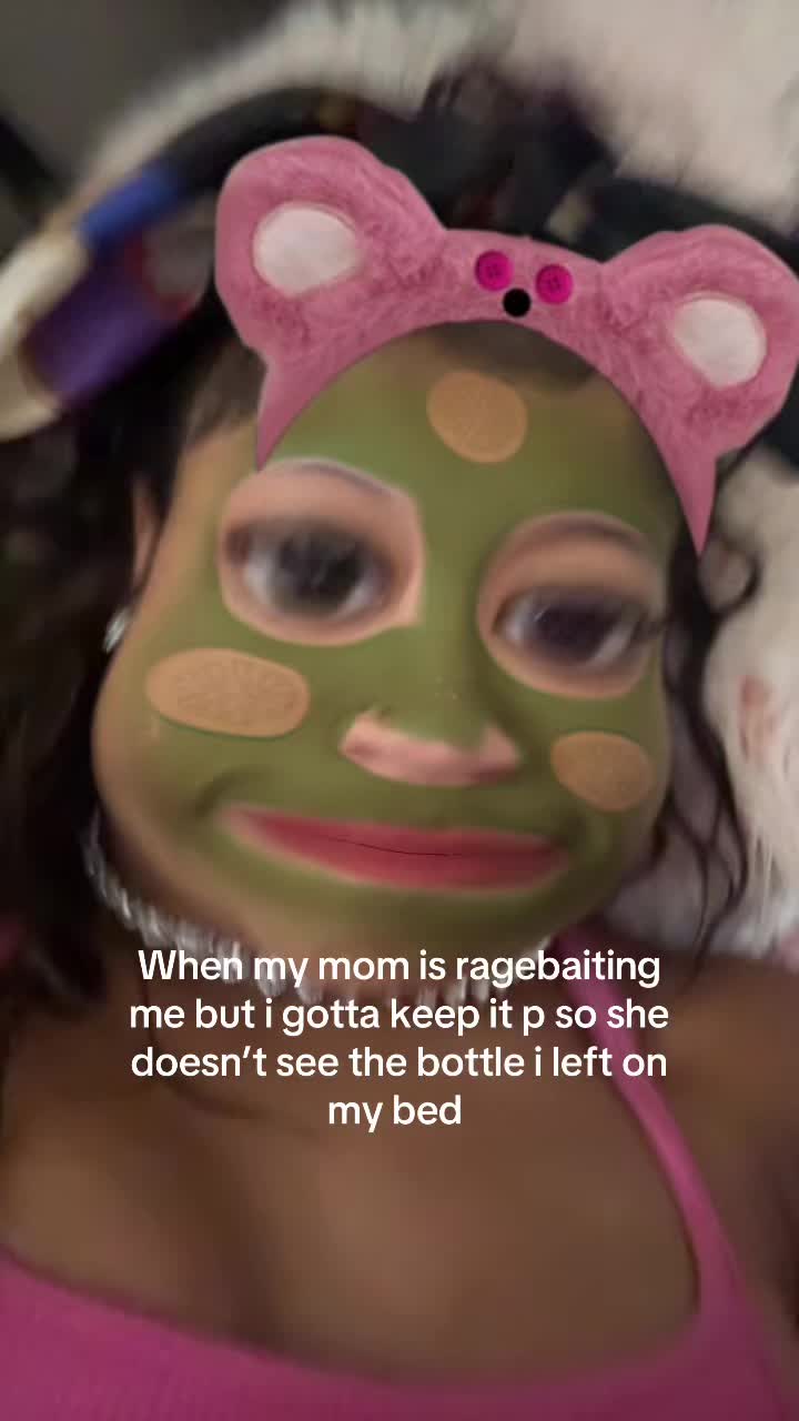 @thebaddestyellowbone