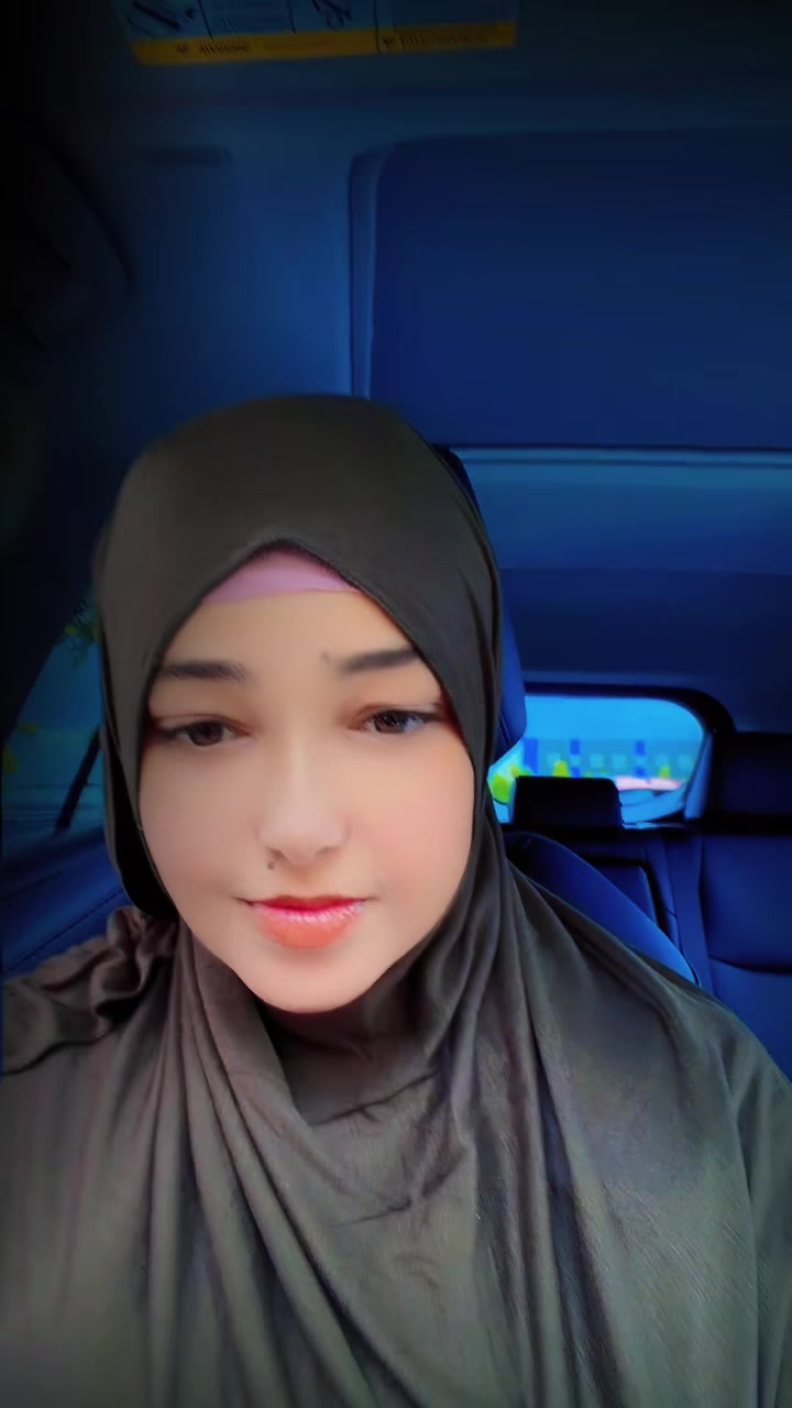 @Amike loves
