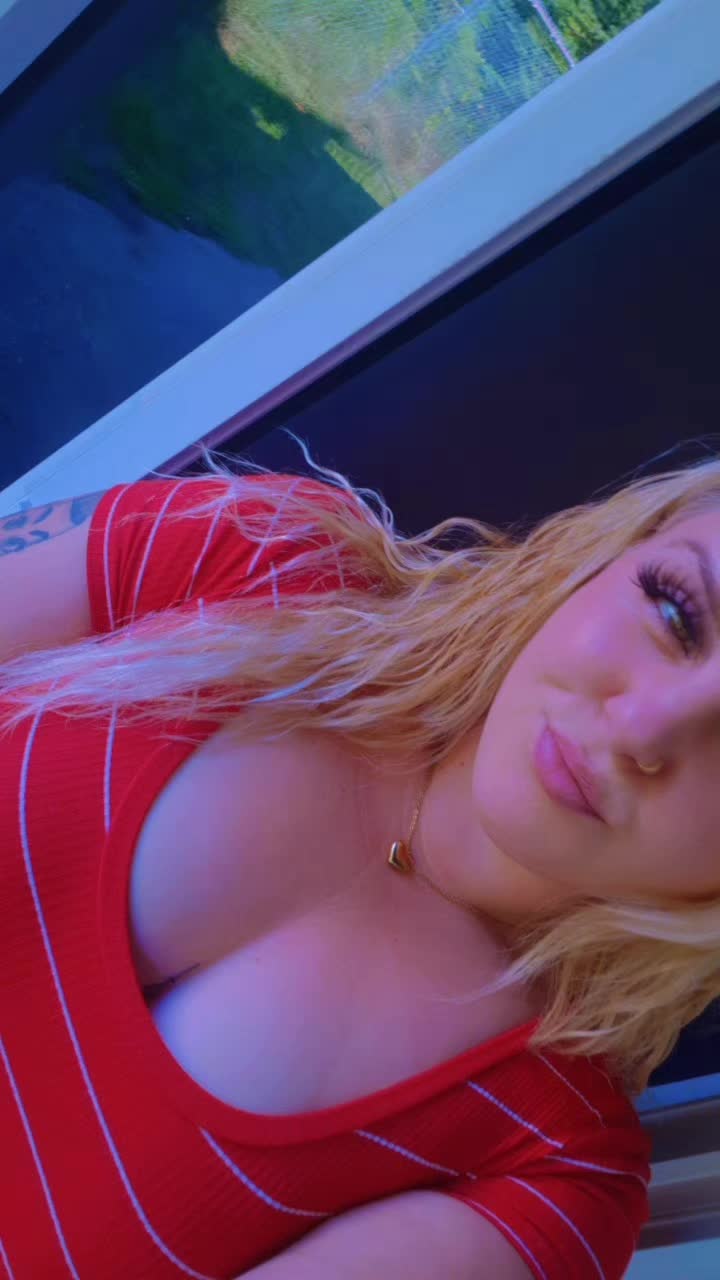 @DeeZee*