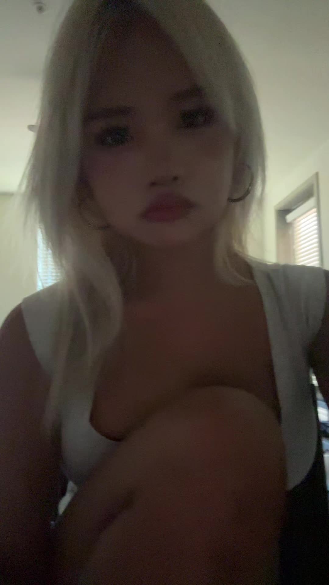 @j