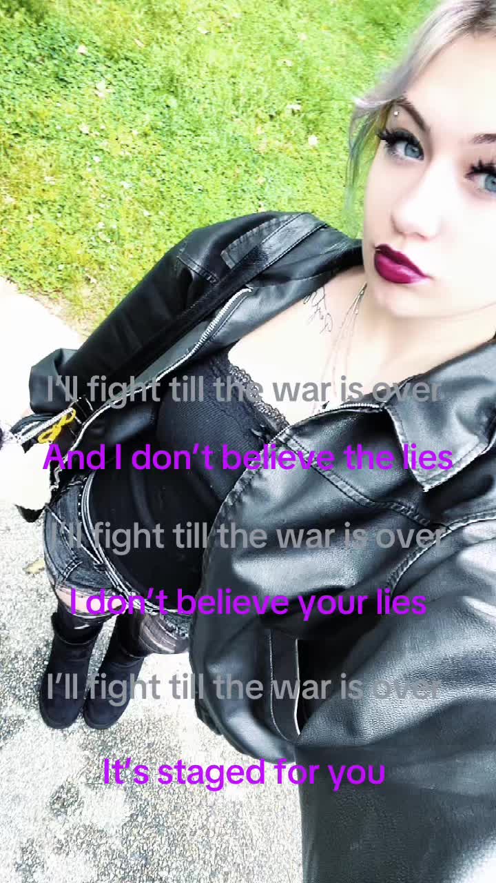 @Sarah jean 🖤