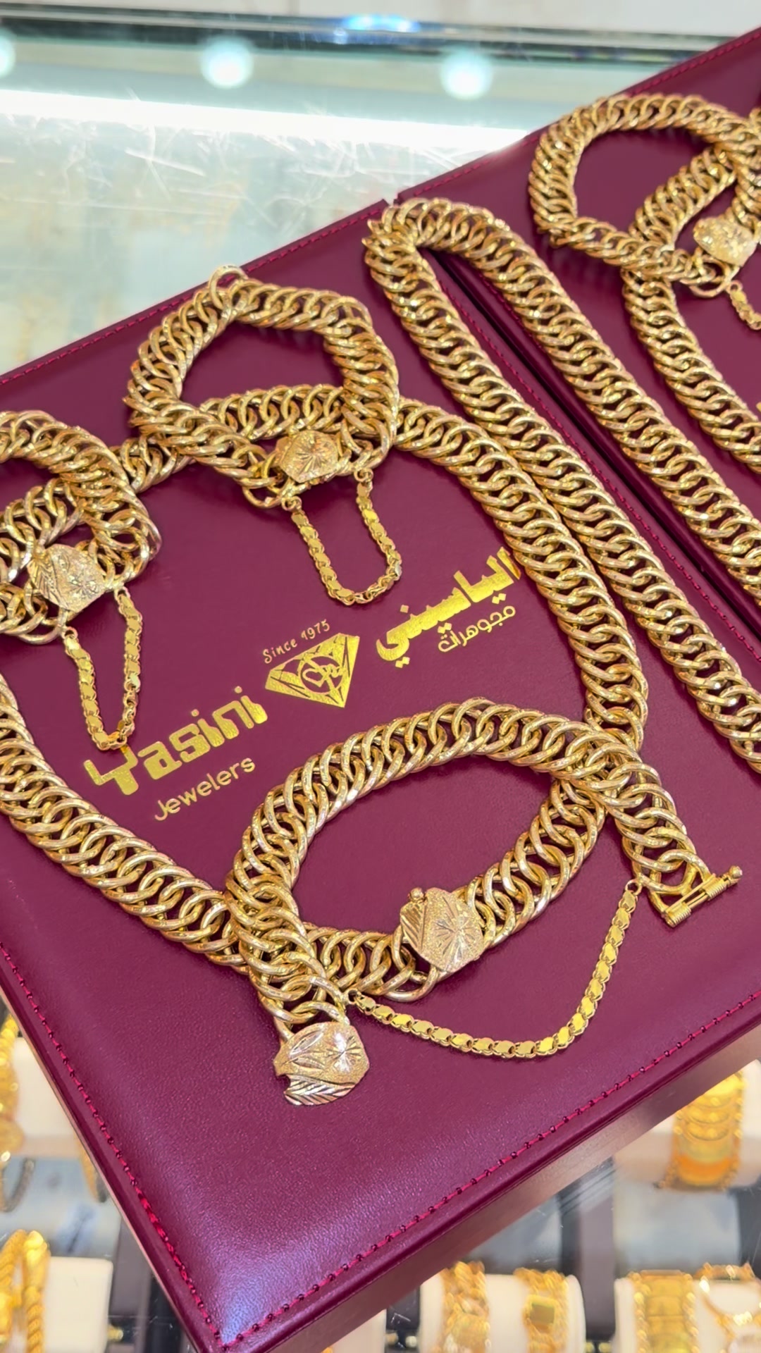 @Yasini Jewelers