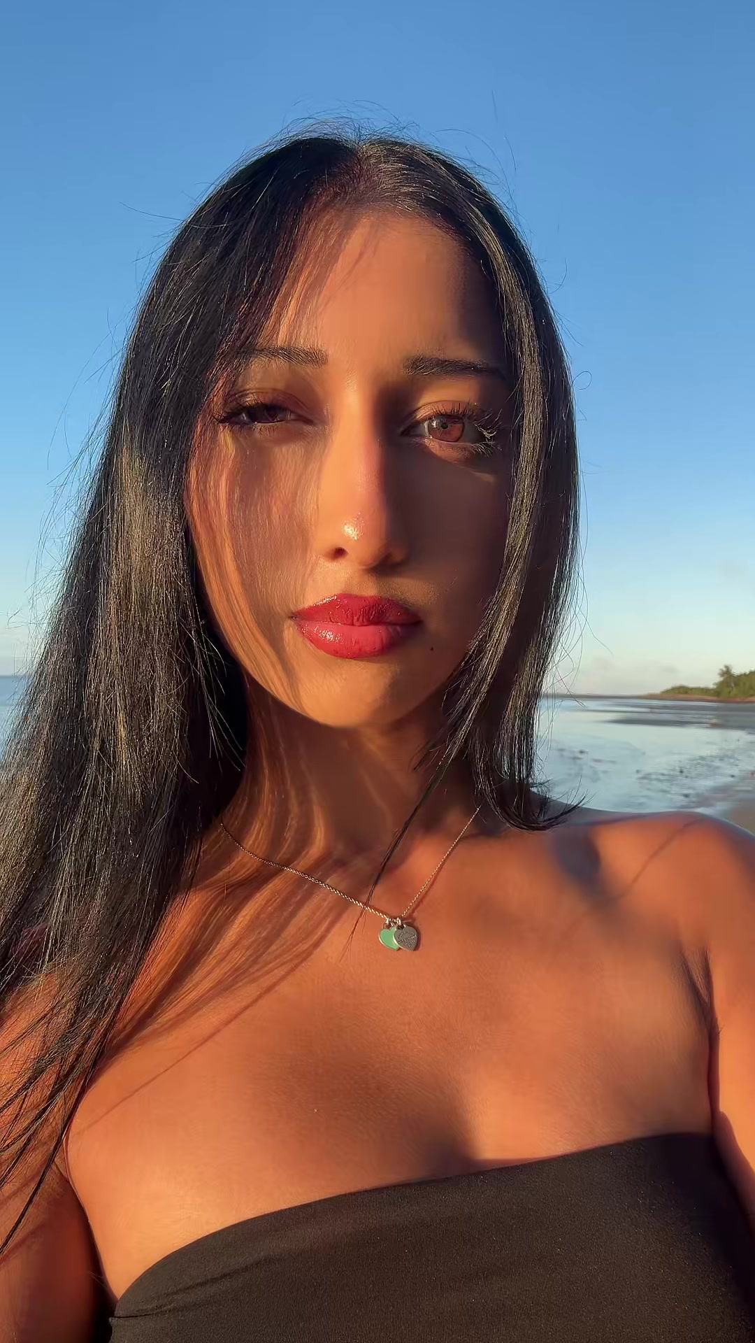 @momospersonalshopper