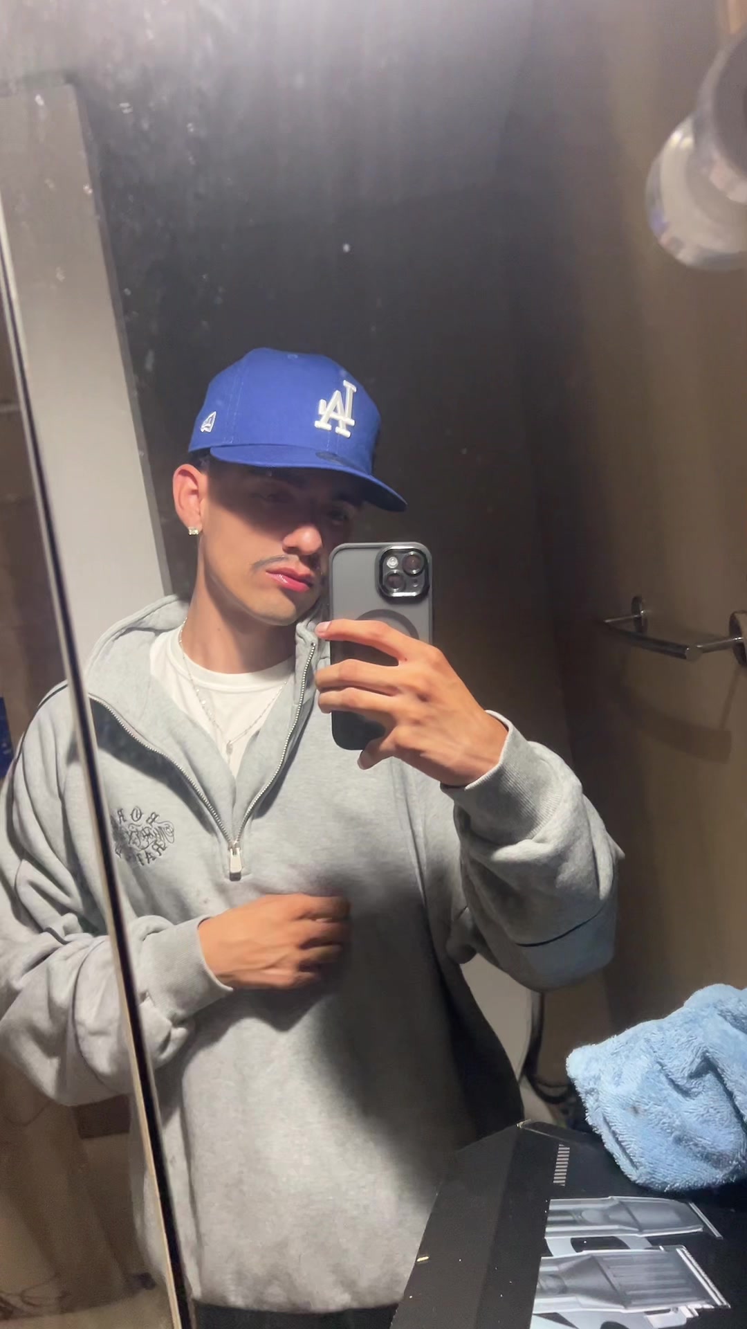 @alex