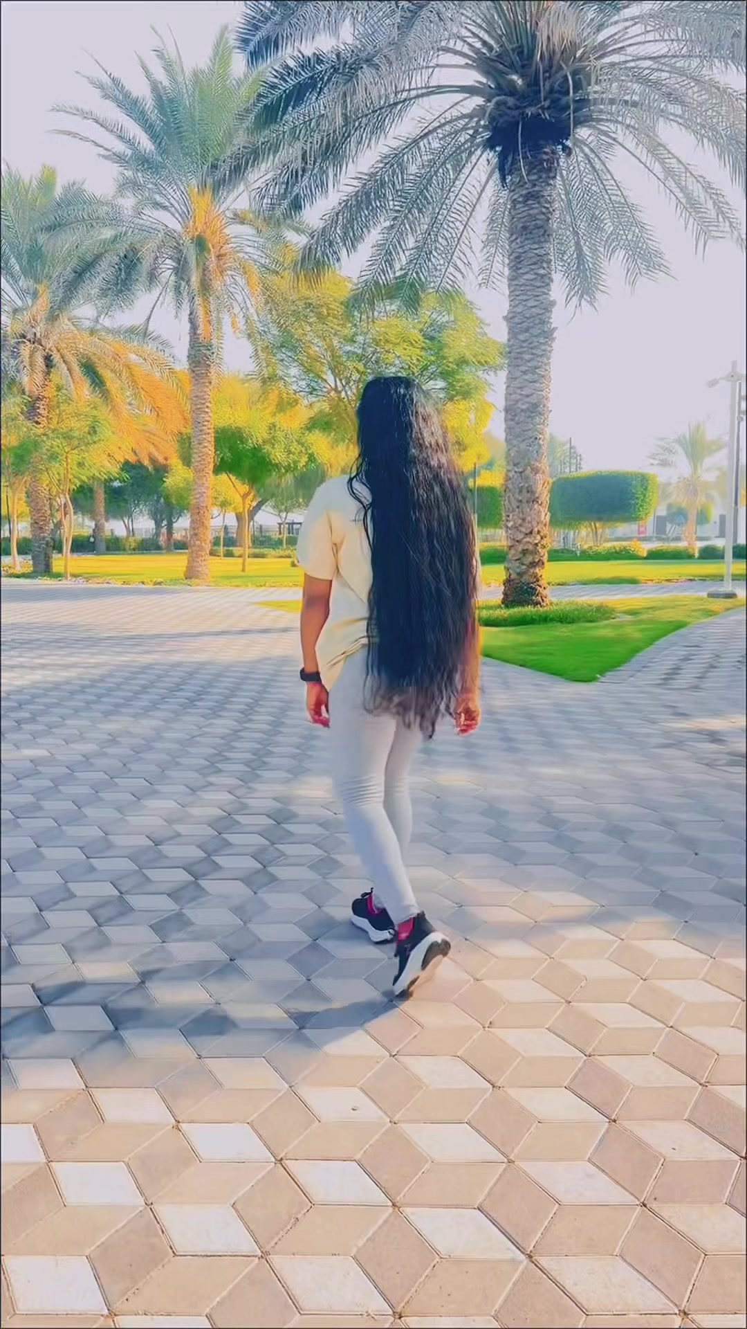 @Hiru_bestey 🎶__ 😍