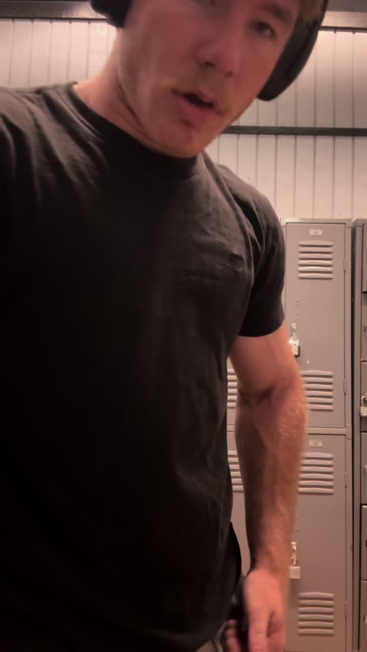 @"　 　  ️"