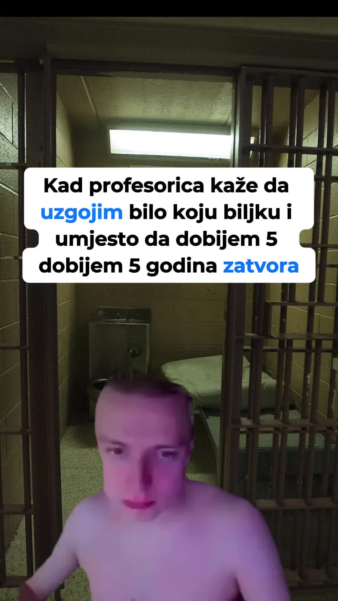 @Videa sa onim likom 😂