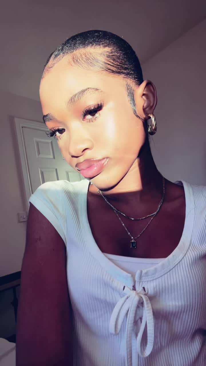 @Ada💋