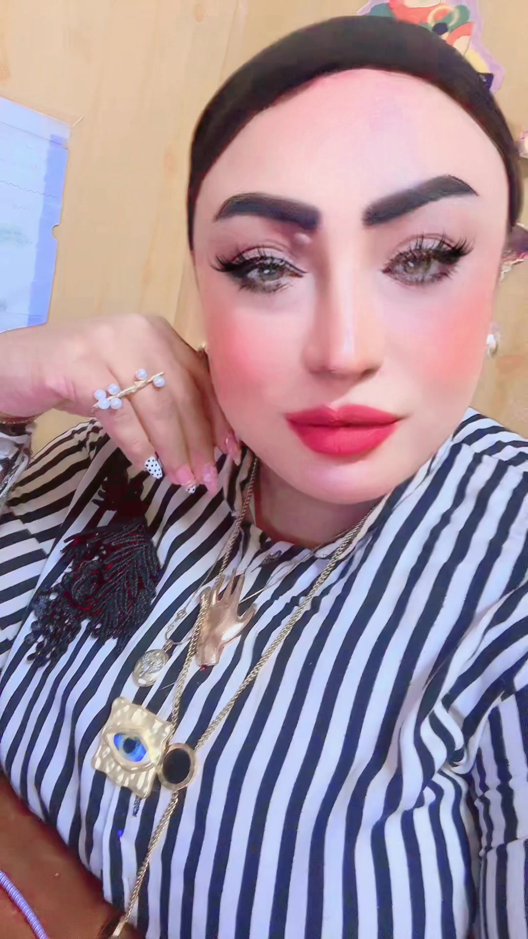 @Hemmat ๐ฆ๐ซฐ๐ฅฐDIVAโบ๏ธ๐งก๐