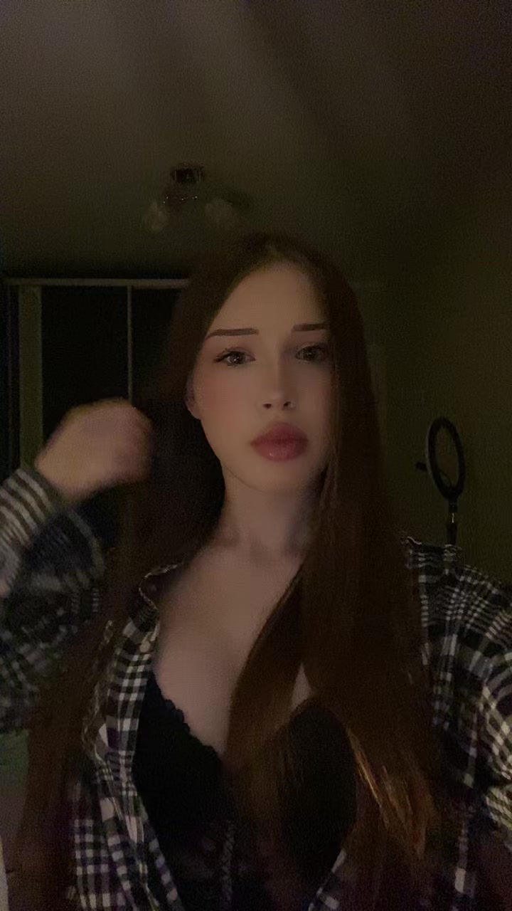 @elsiiisex