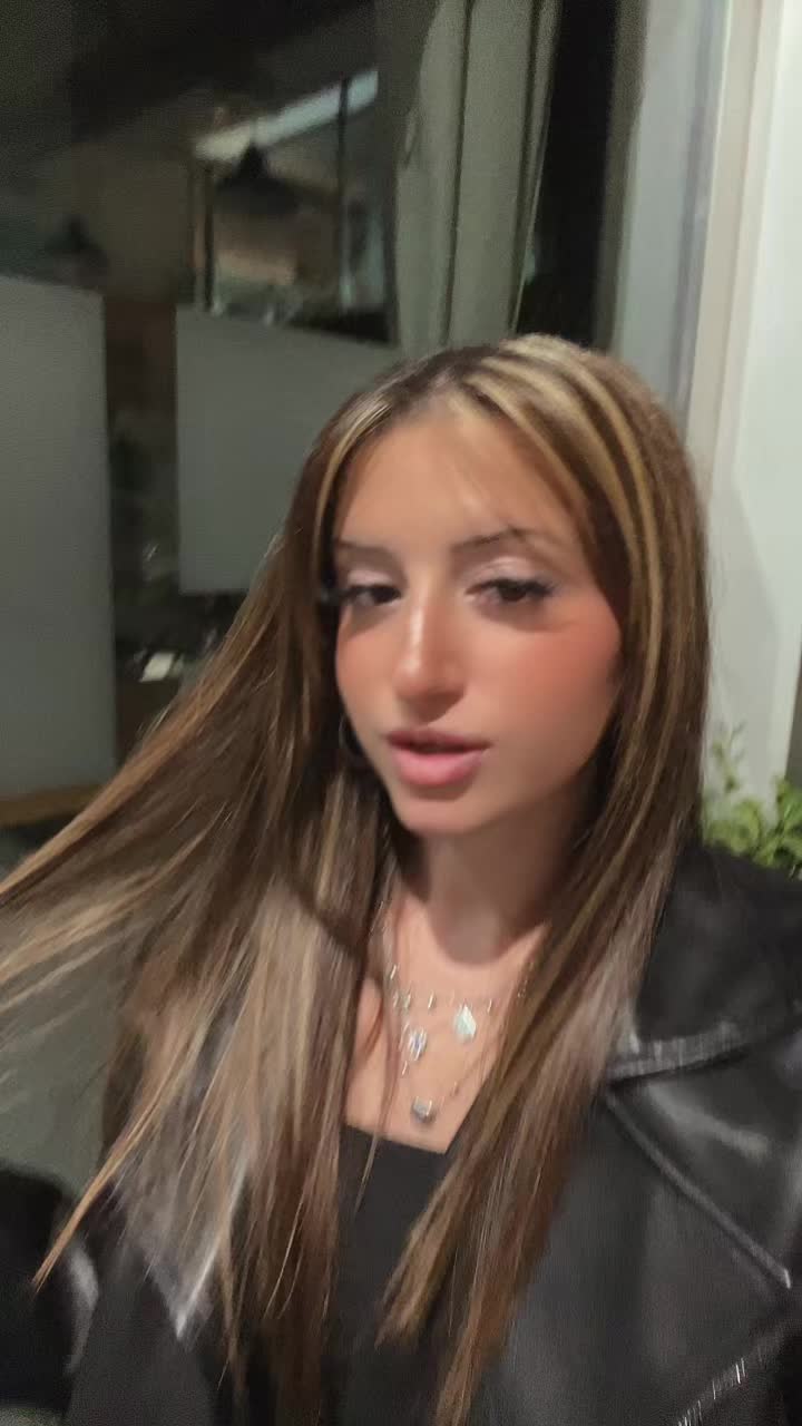 @ChicaLeon🎀