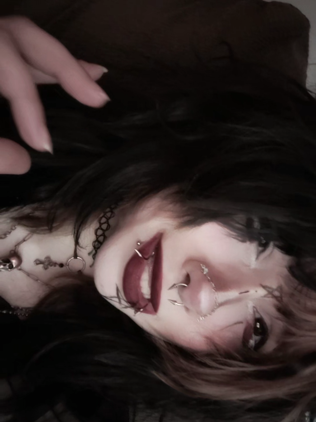@𝕬𝖘𝖍