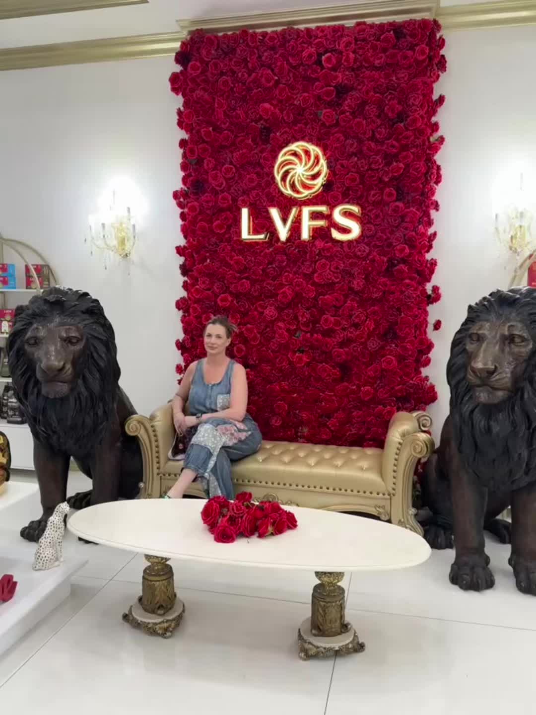@vegasbornjules
