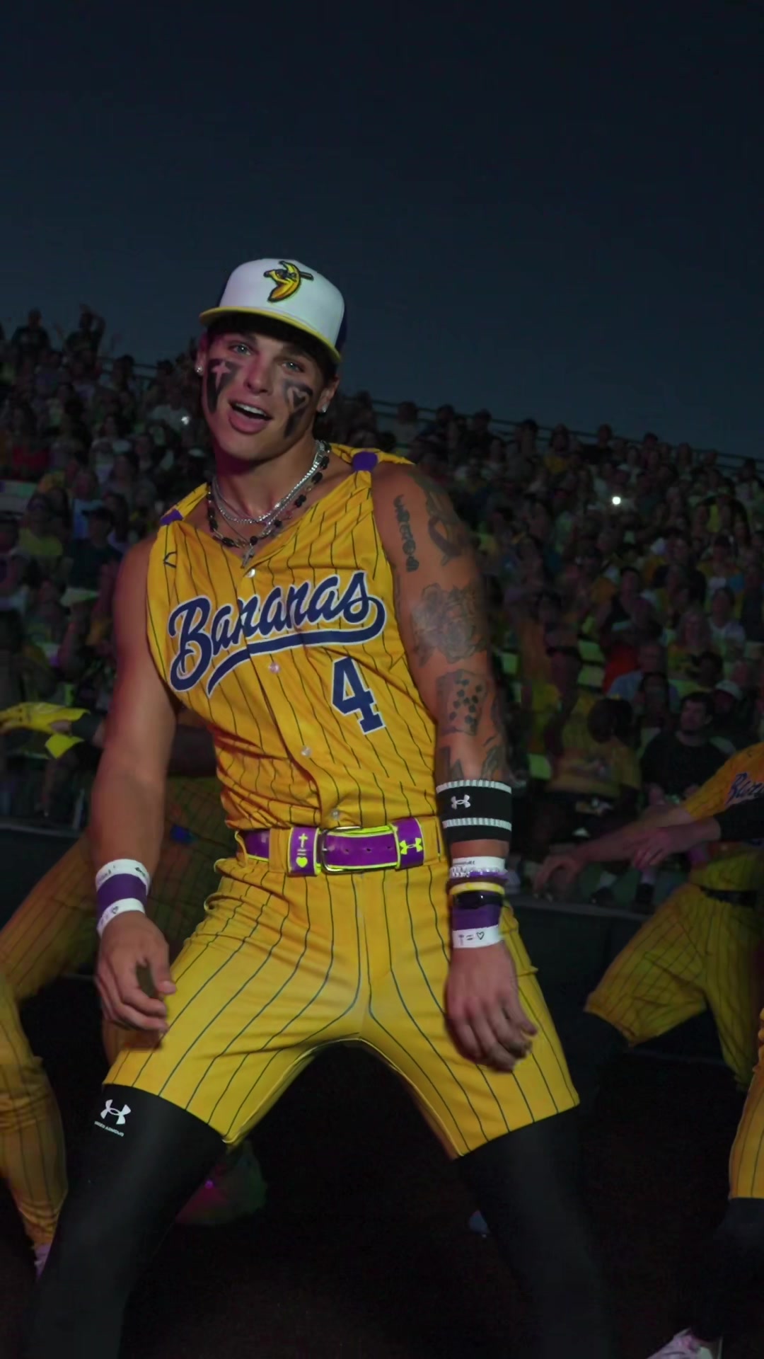 @thesavbananas