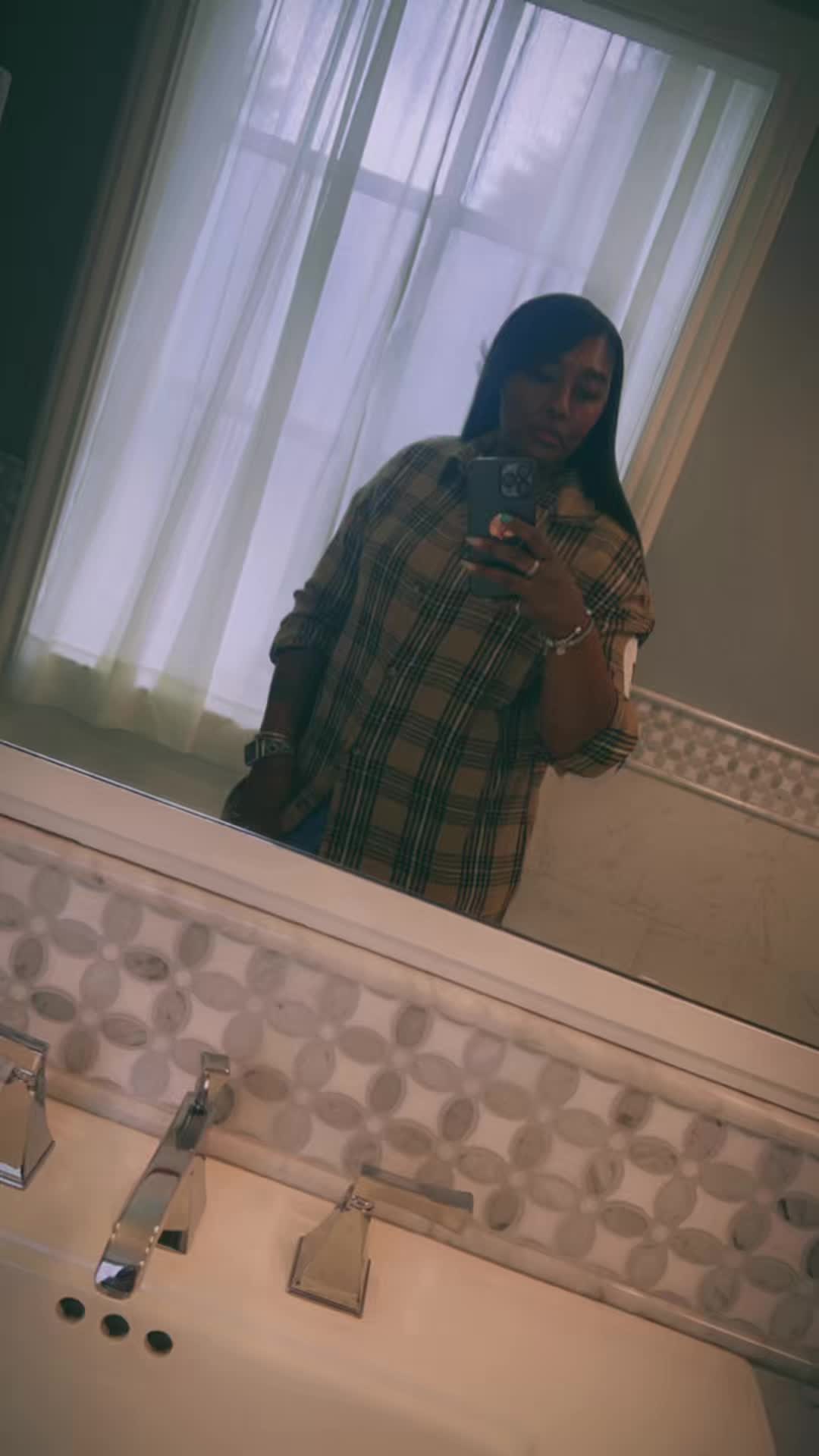 @marciajene26