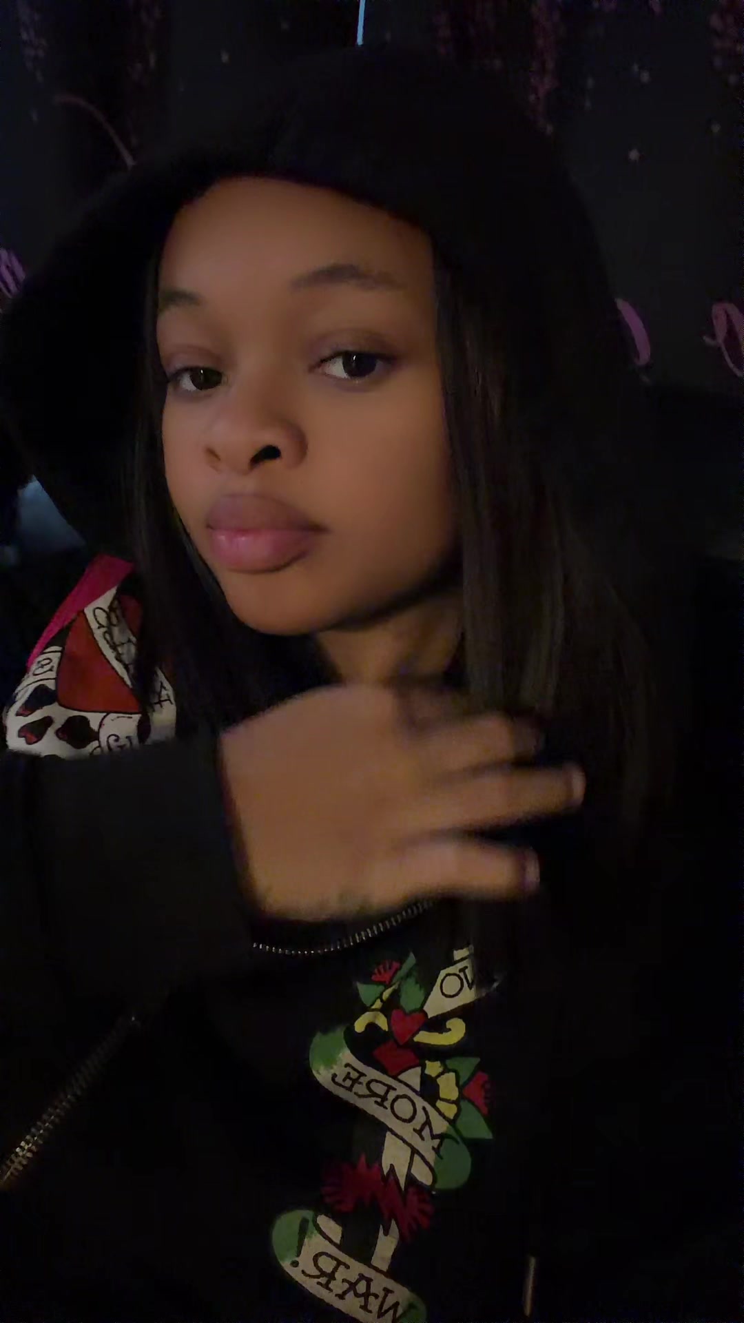 @Xoxonashell