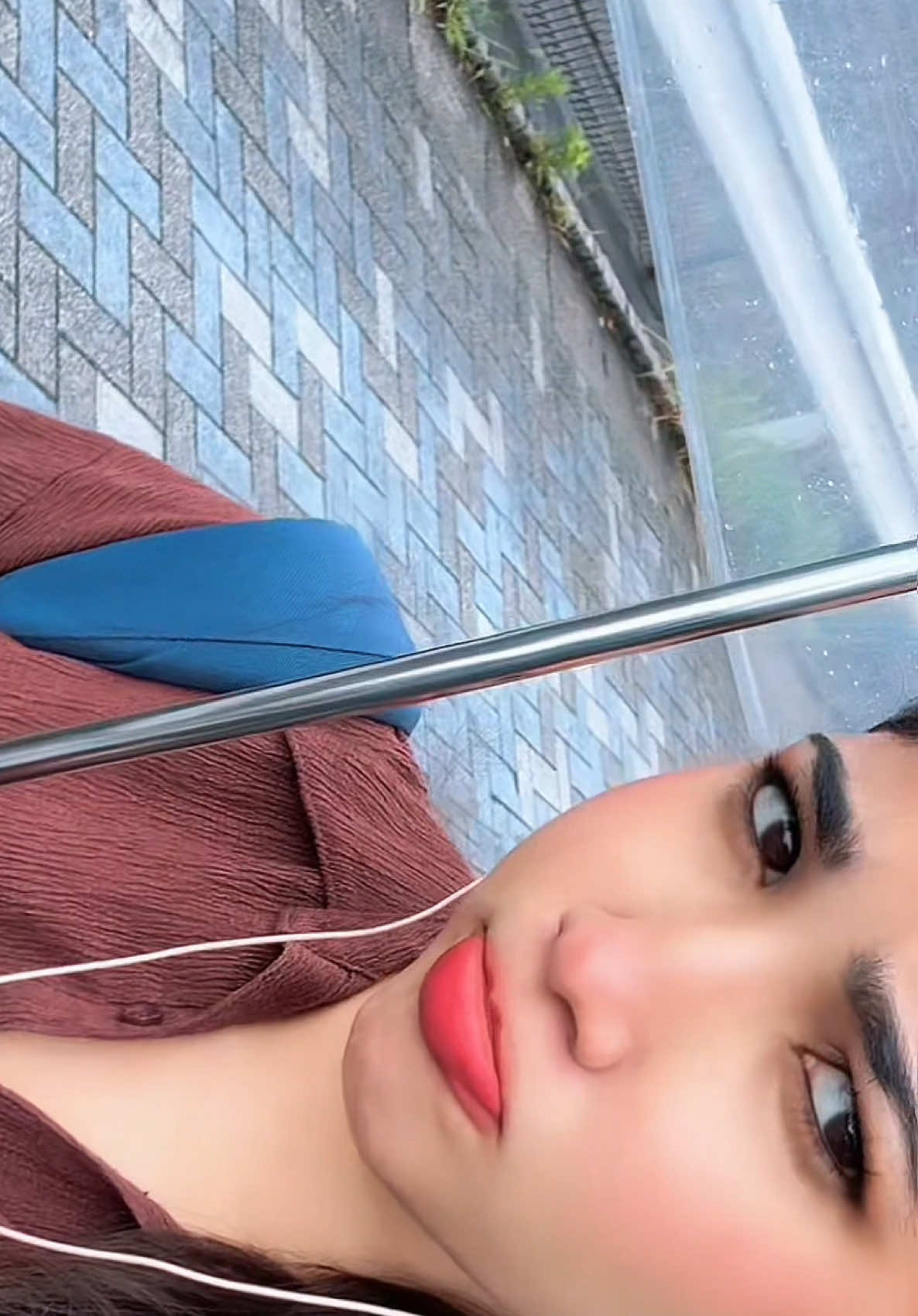 @ᴏꜱʜɪ 🦄