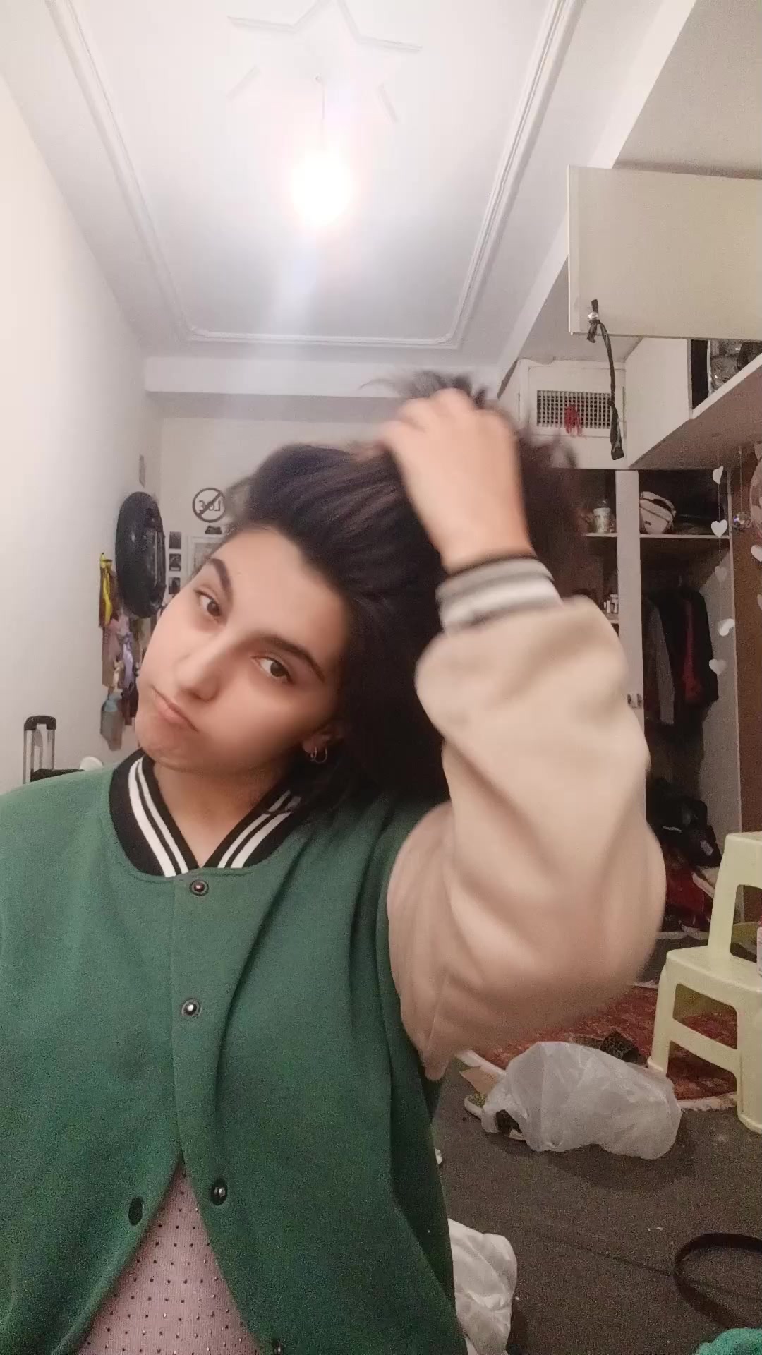@Samina