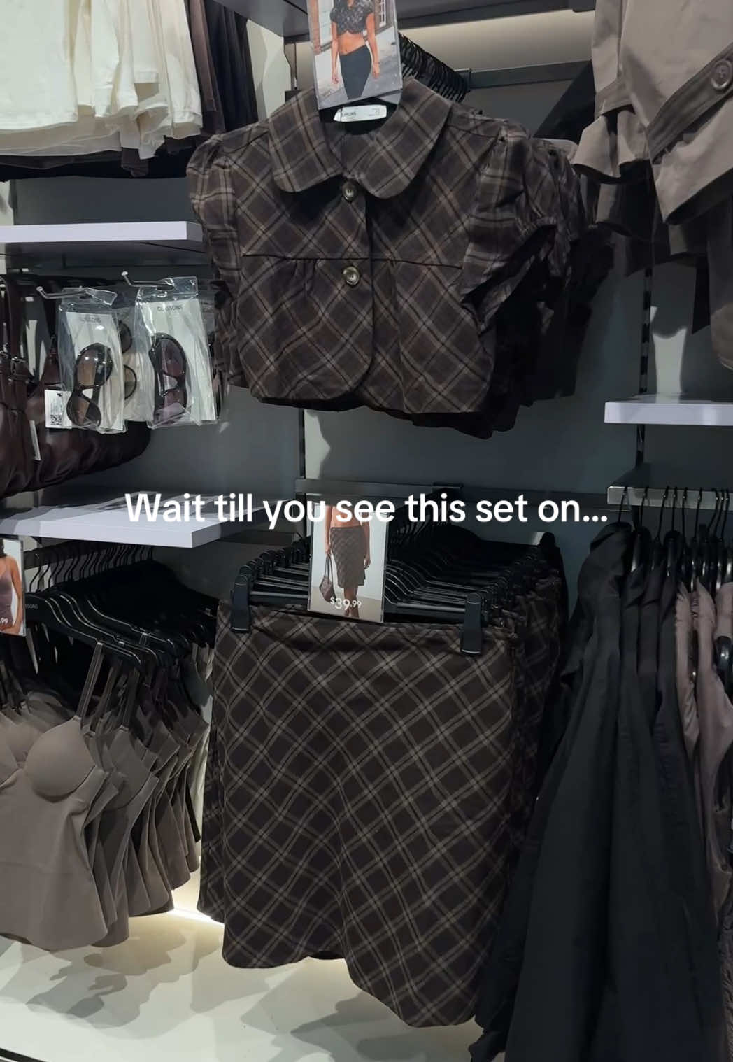 @Glassons