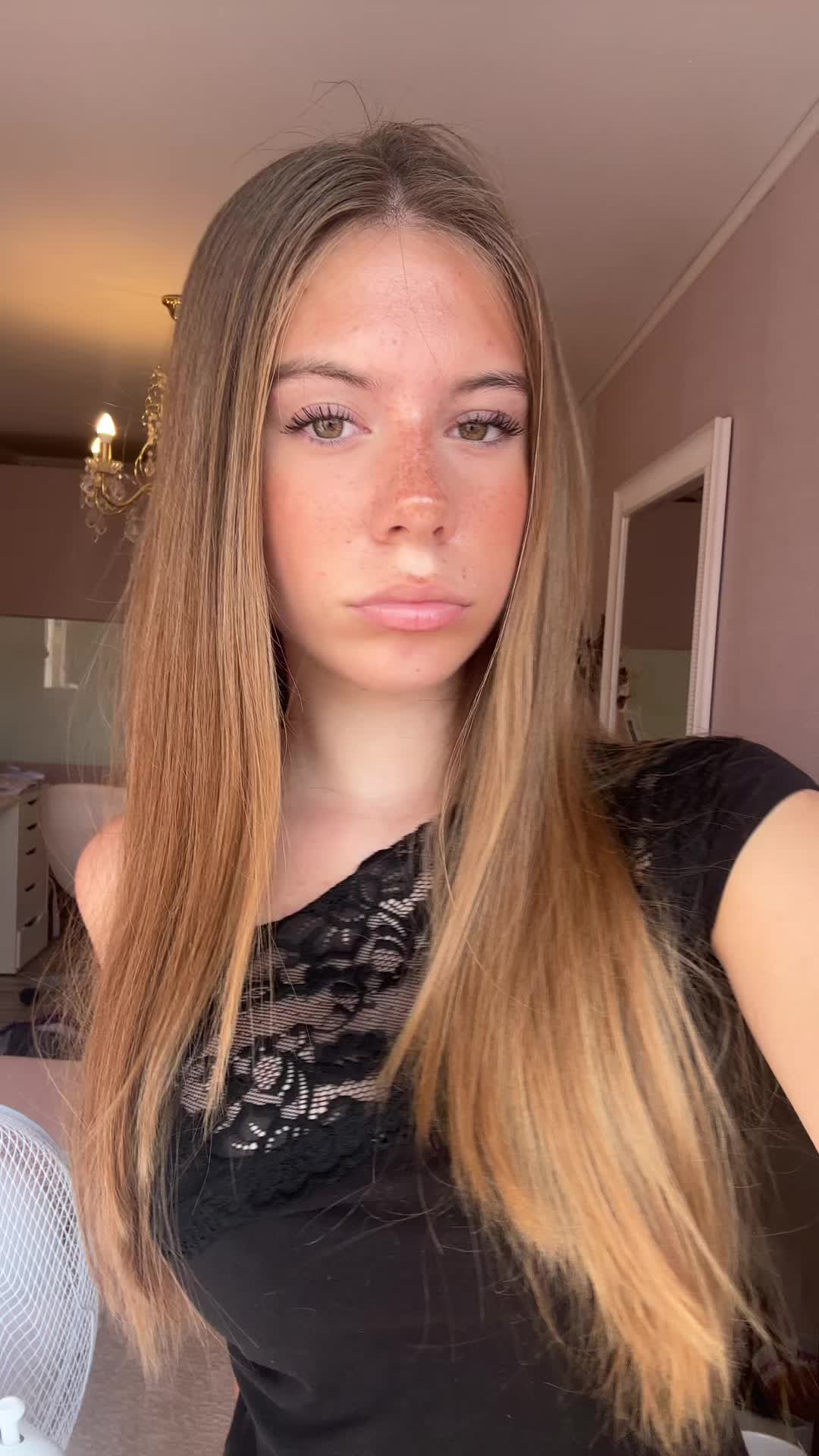 @Am&eacute;lie
