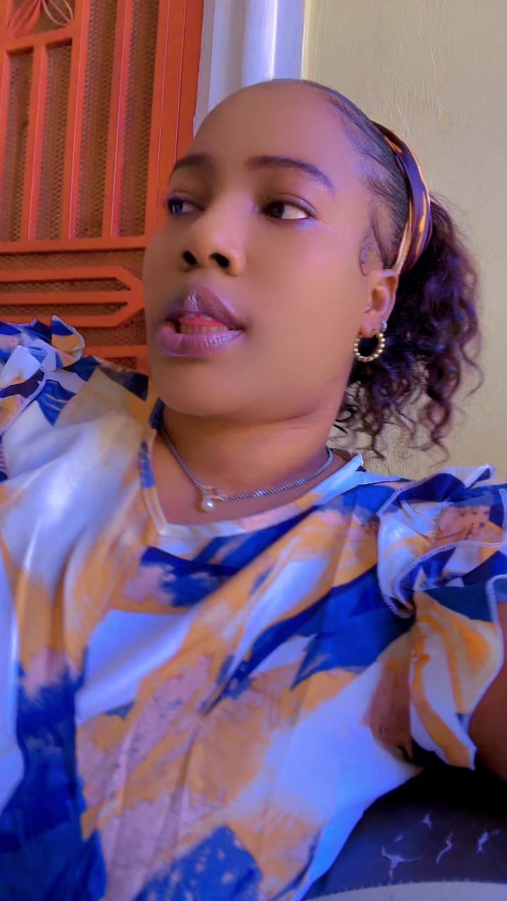 @Mrs Sarah🦋😈