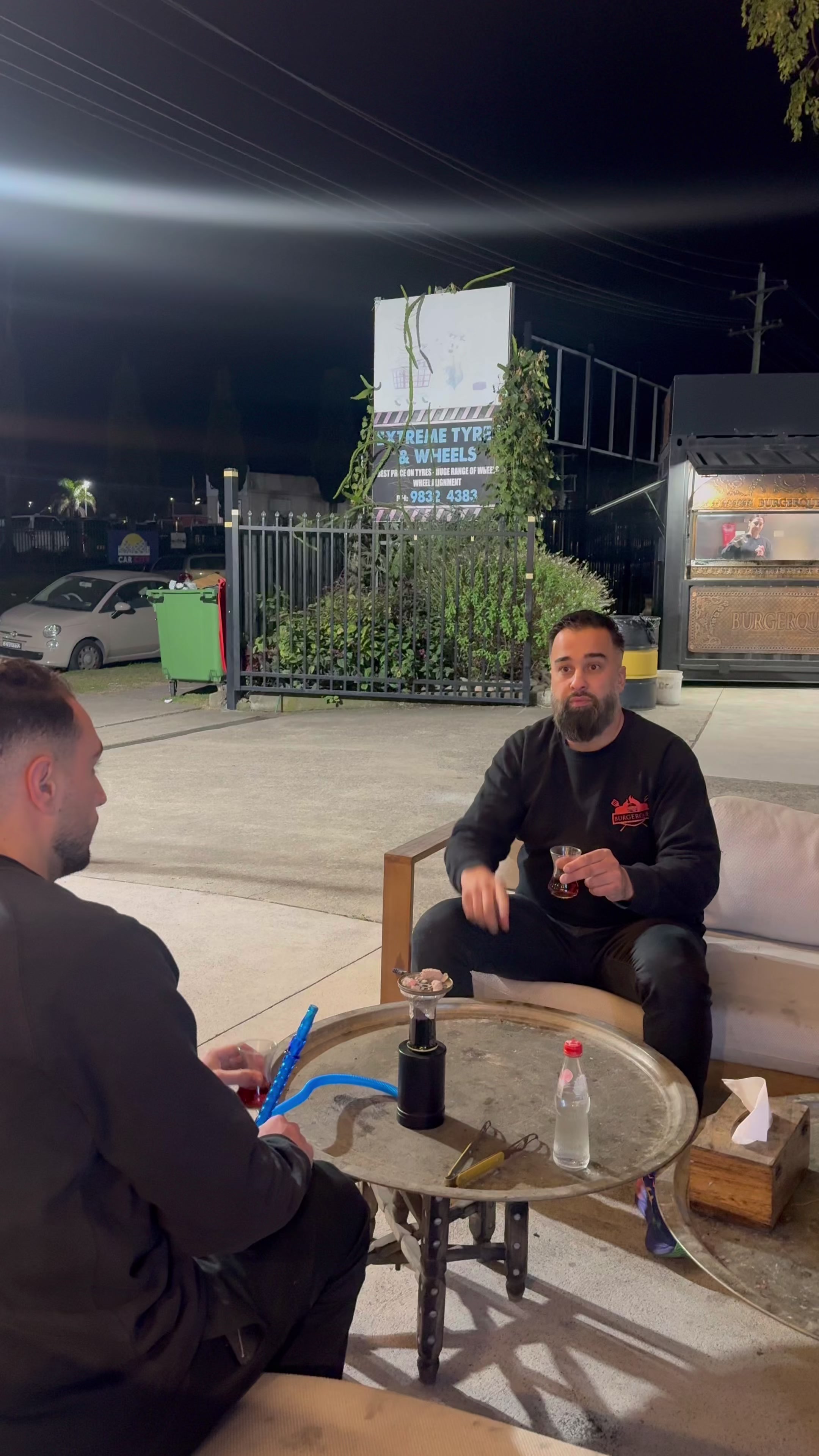 @BurgerQue