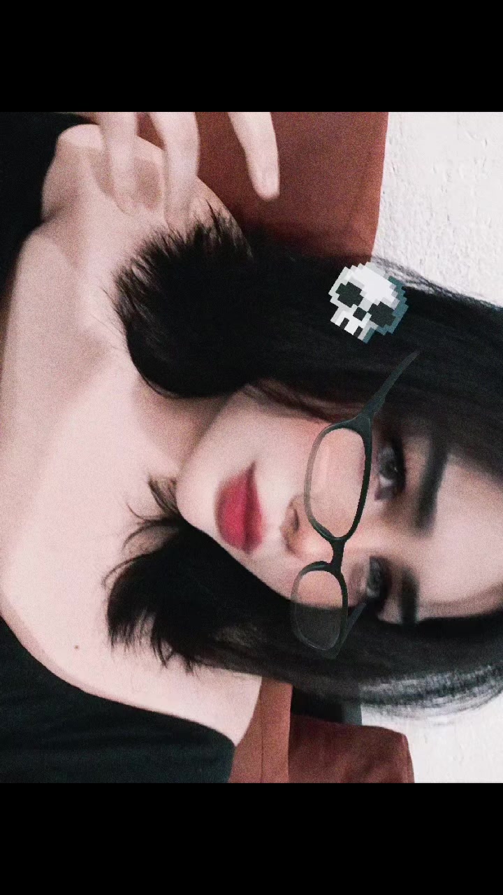 @Vαɳყα 🖤