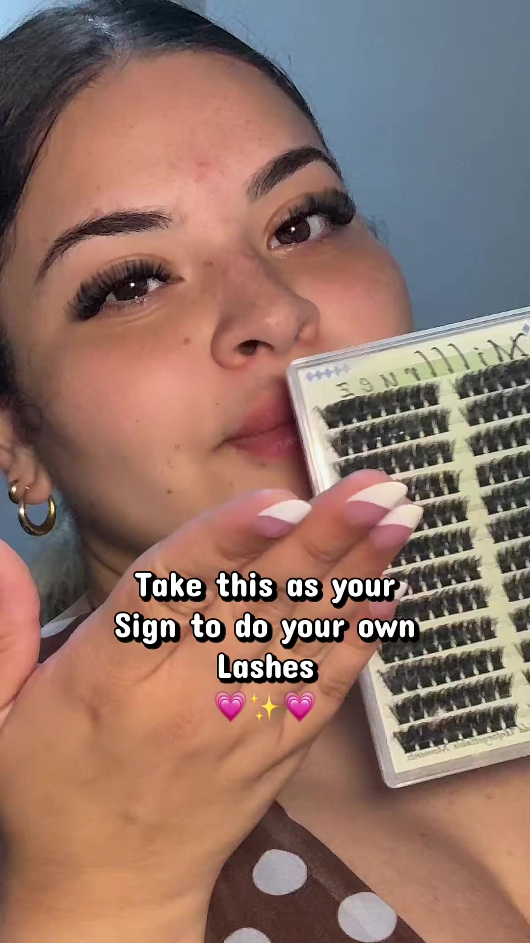 @elizabethyanira