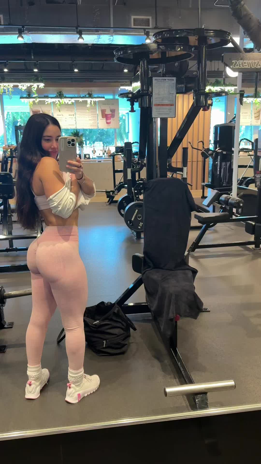 @Angie varona