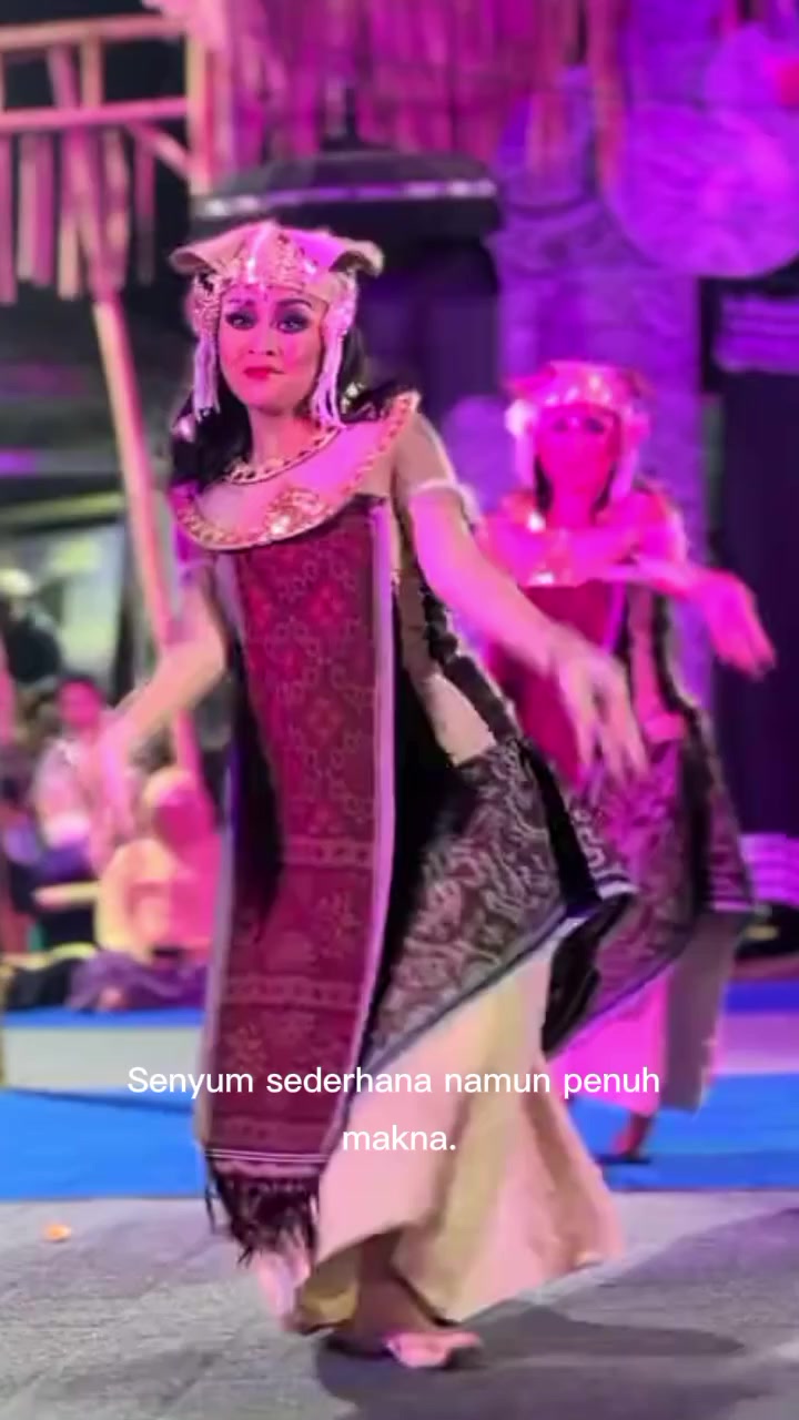 @Bali Customs