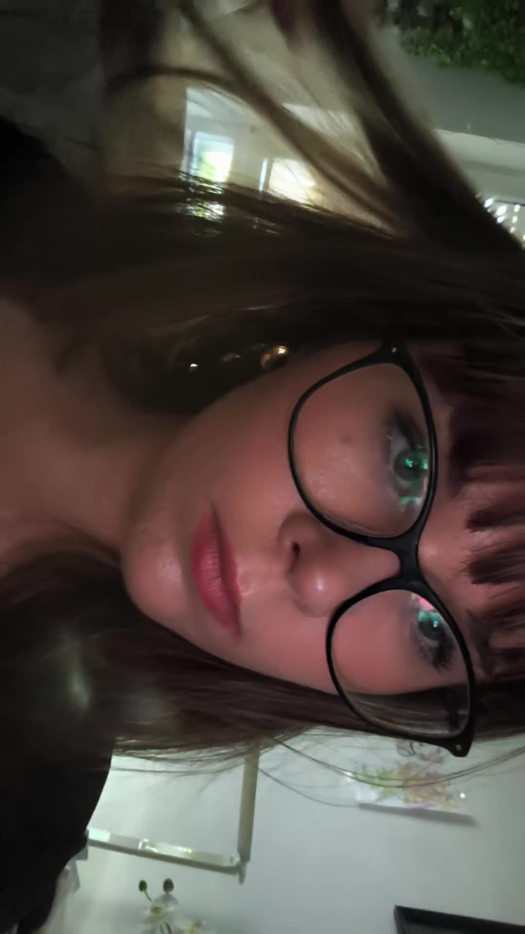@𝕁𝕆𝕃𝕀𝔼 玫瑰🌸