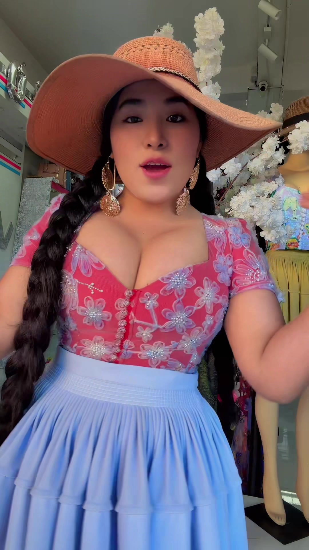 @Anabel Avila