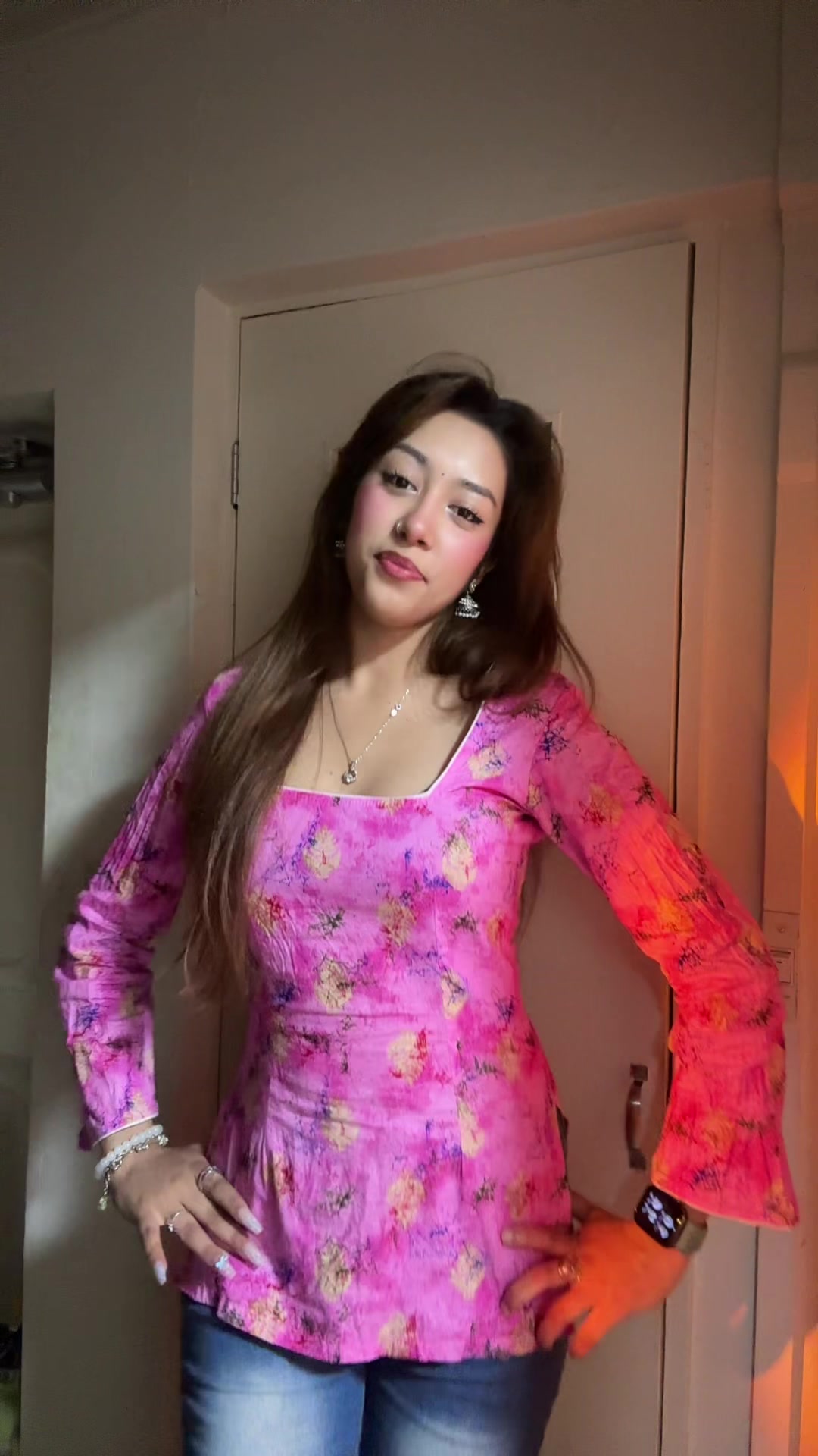 @️