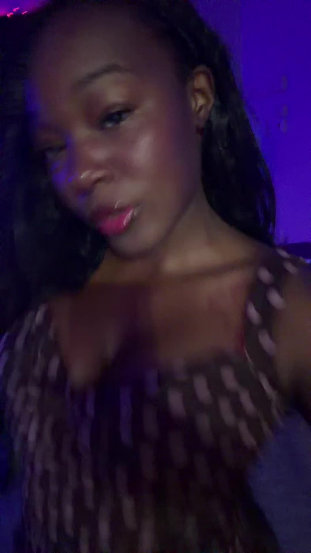 @Alsrlmtcea