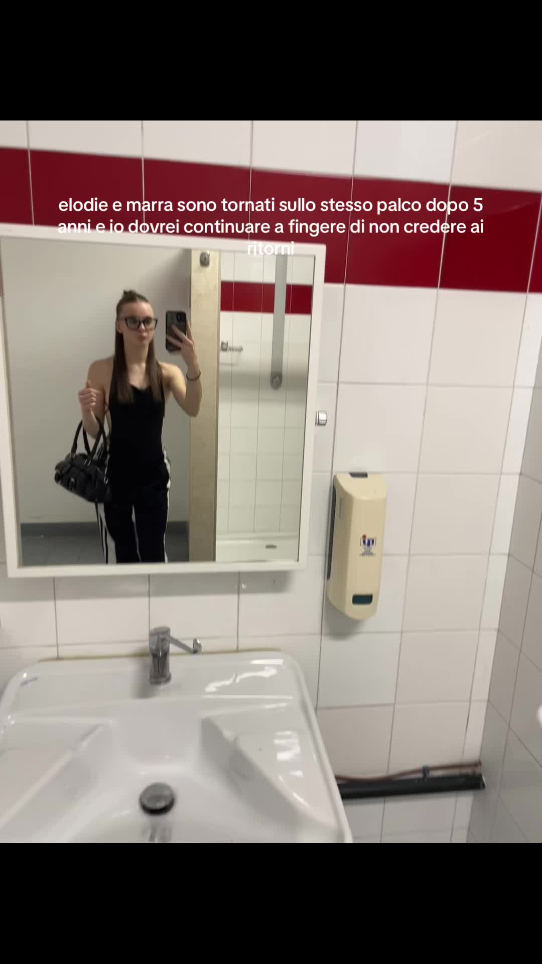 @💋💋