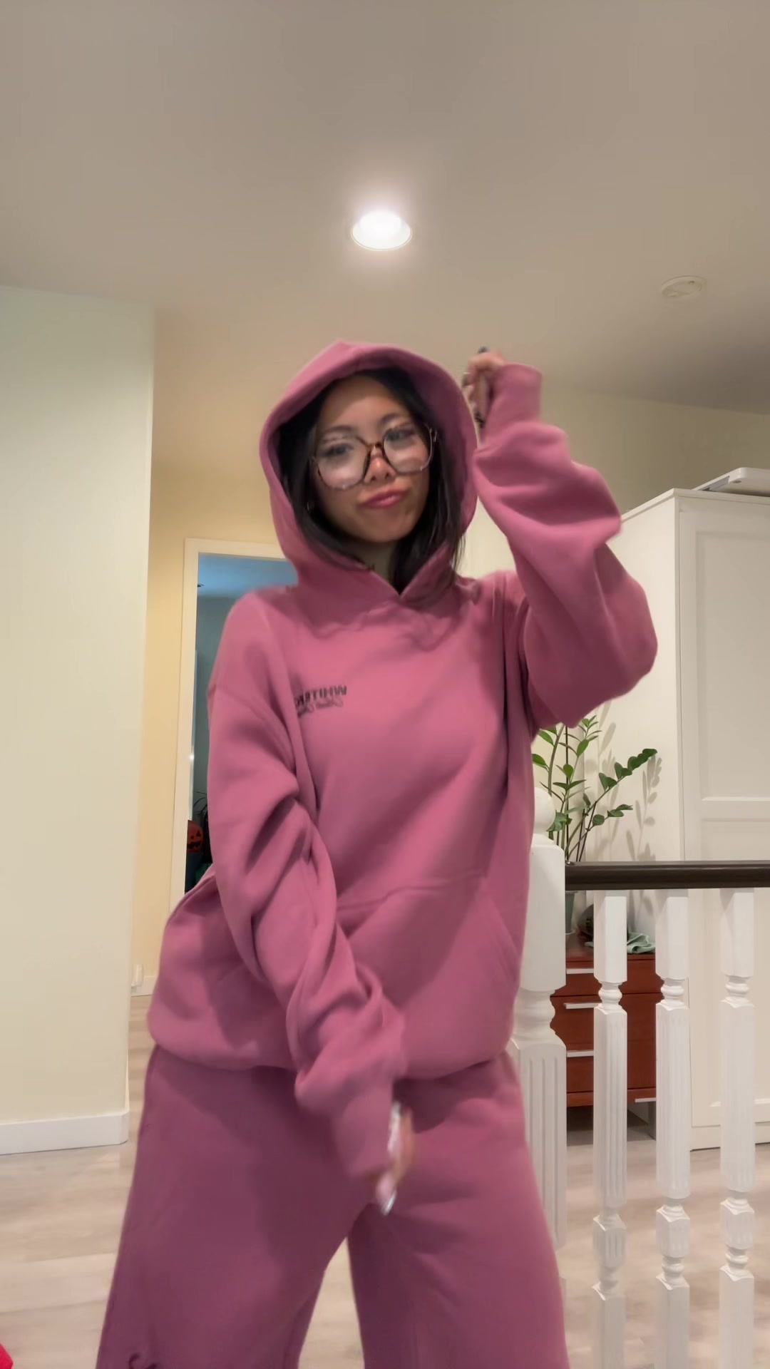 @notellieyong