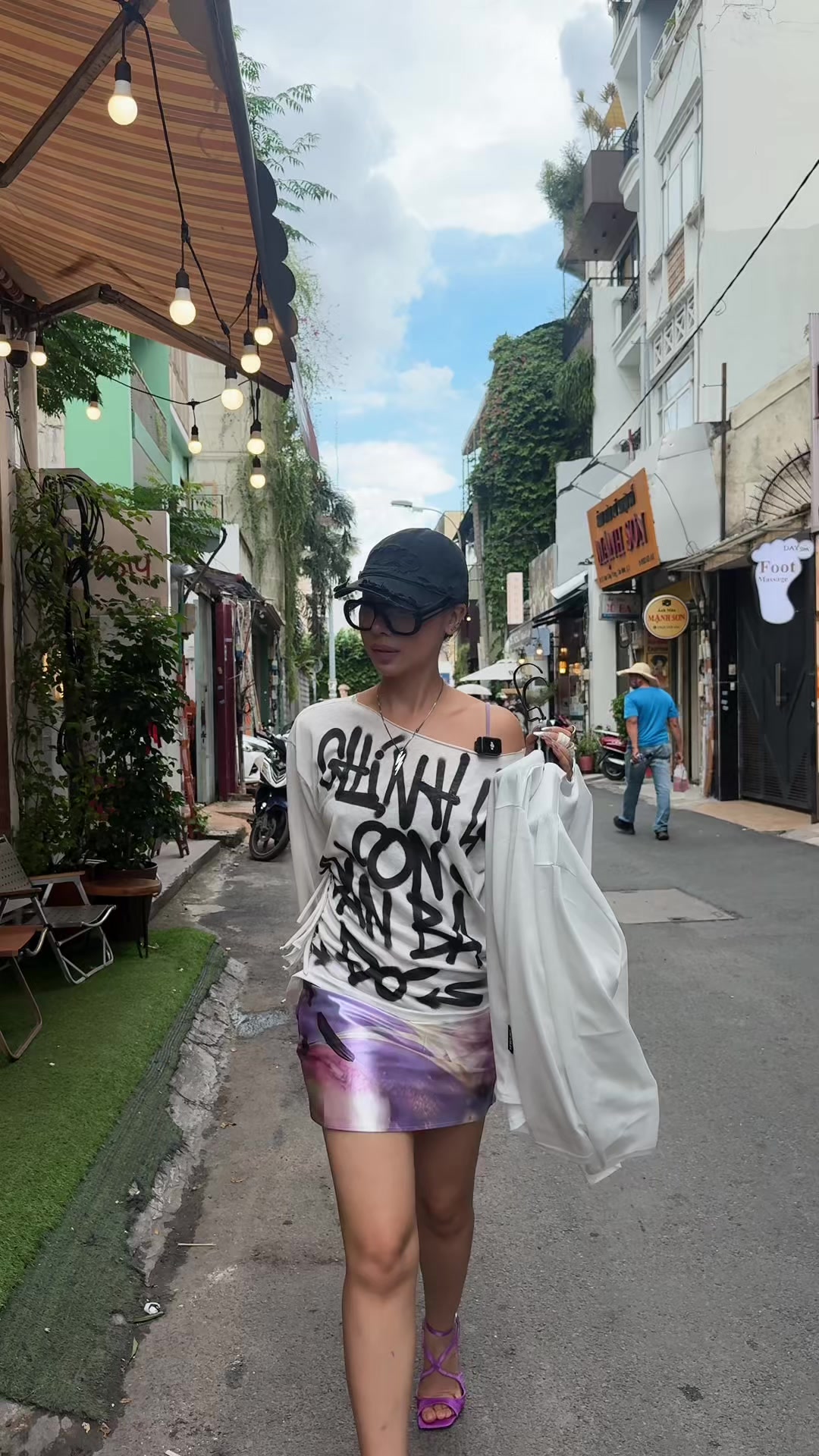@Con đàn bà tích cực