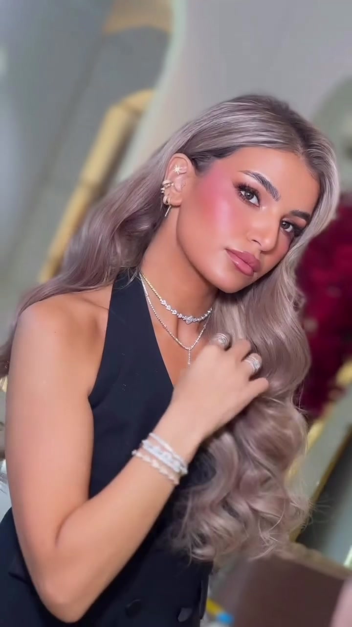 @Yara Hossam Hassan
