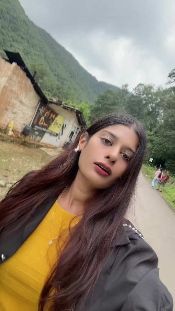 @REEMA🦋SHAH