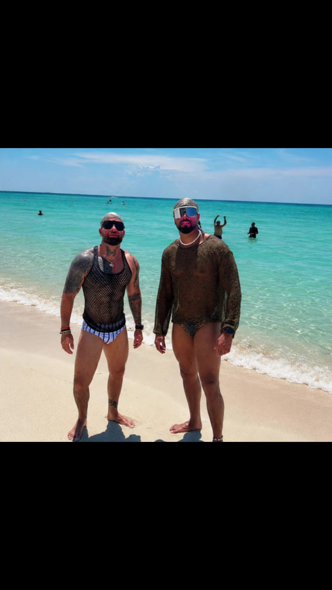 @Ojitos