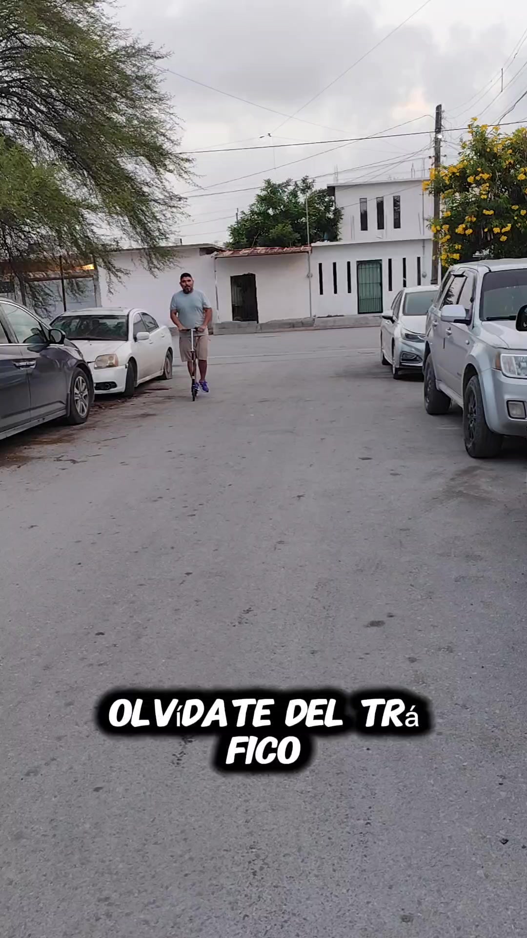 @chrisvillac