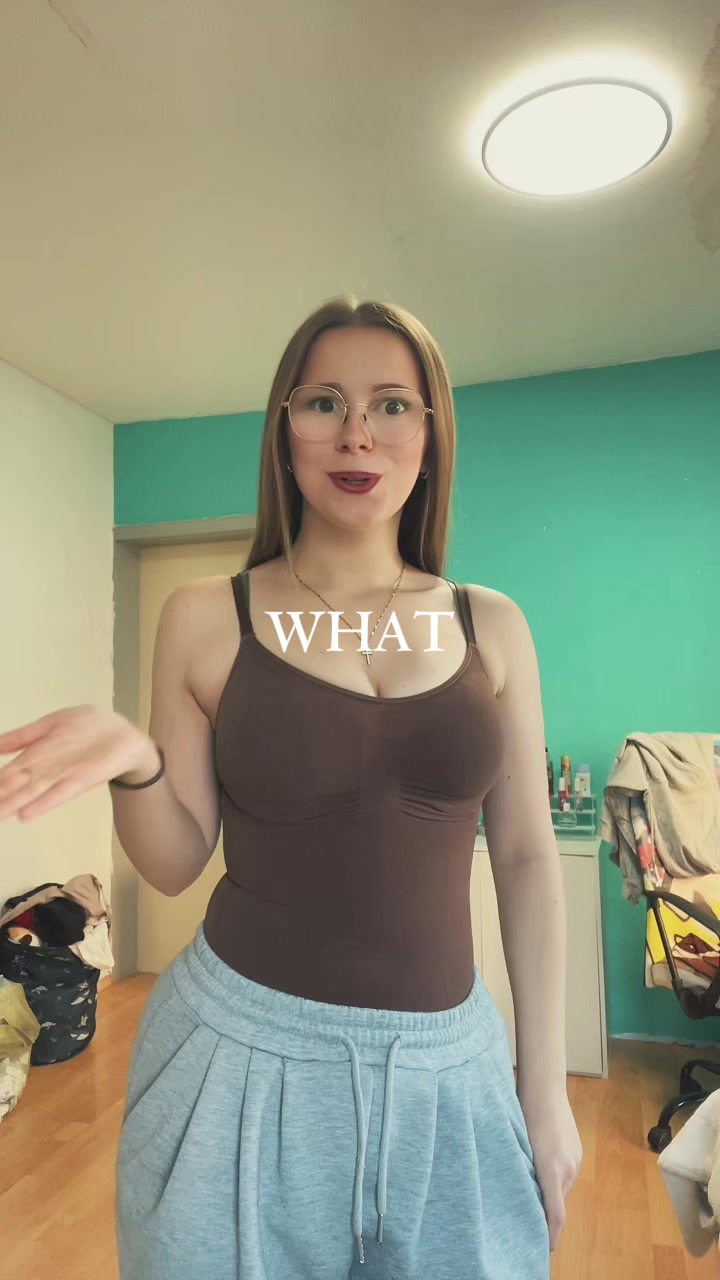 @✮