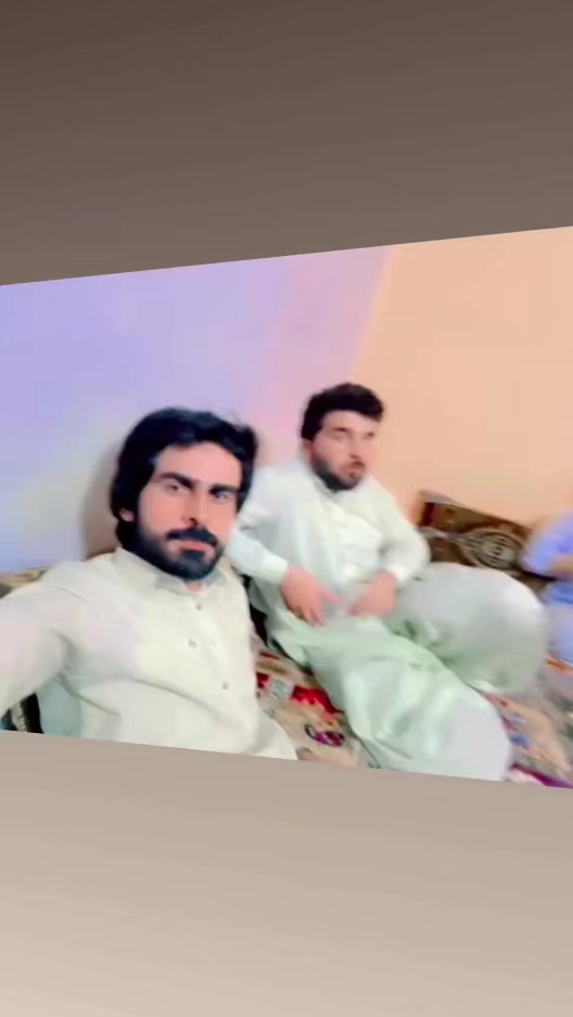 @LaaL KuLaNcHi