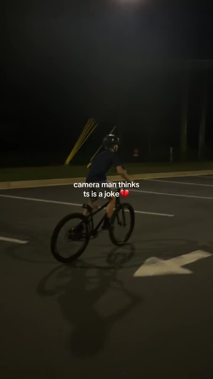 @𝕕𝕚𝕝𝕝𝕒𝕙𝕙𝕙🪱