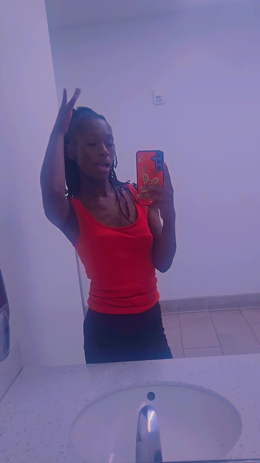@laady.lay_