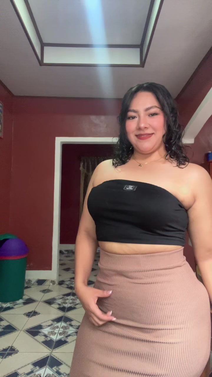 @ERIKA🐈👑