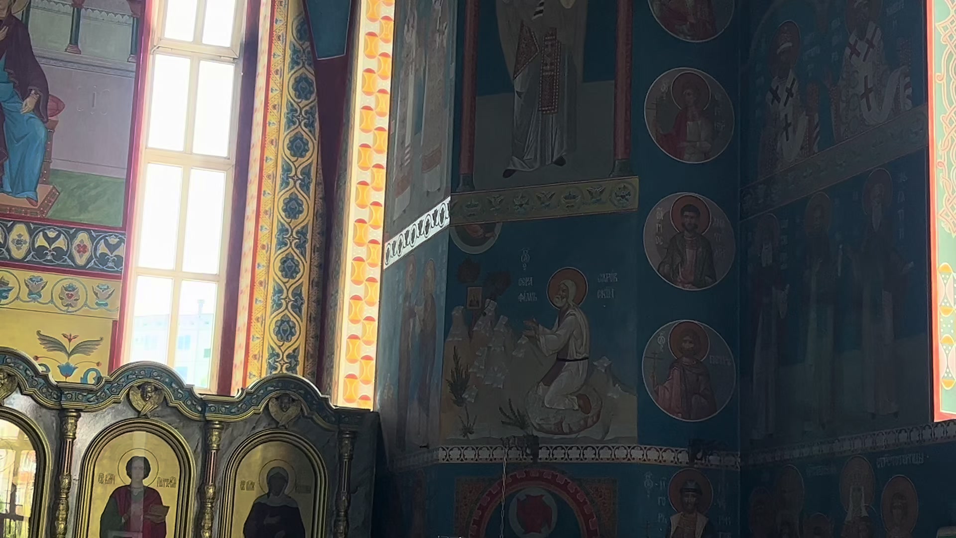 @𝐴𝑛𝑛𝑎