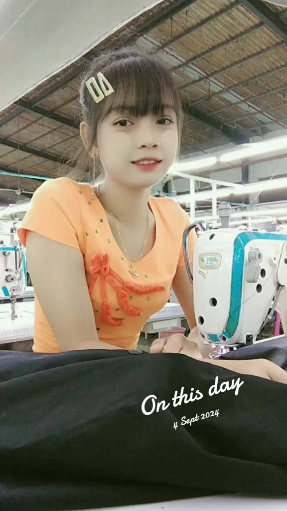@K M M